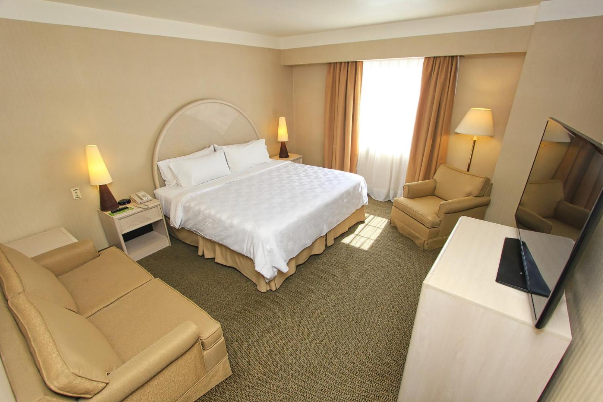 Holiday Inn Leon-Convention Center By Ihg Exterior foto